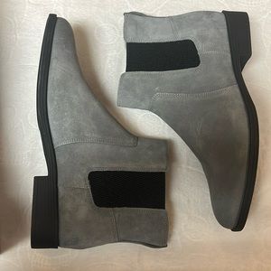 Alana Vionic chealsea boot